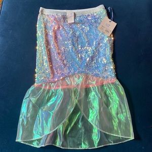 NWT mermaid swim cover up ☀️🧜🏼‍♀️